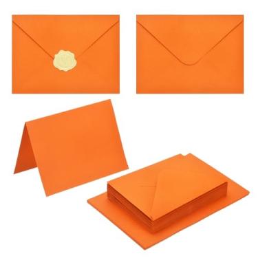 Imagem de PATIKIL Pacote com 50 envelopes laranja 10 x 15 cm com cartões, envelopes A6 de aba em V com cartolina e adesivos dourados para cartões comemorativos de casamento, convites de aniversário, carta