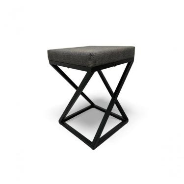 Imagem de Banquinho Zênite - Metalon Preto - Assento Estofado Cinza - 47cm