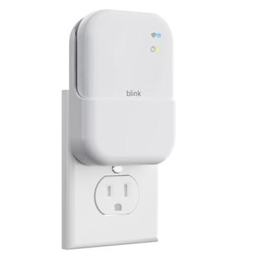 Imagem de Suporte de parede de tomada para Blink Sync Module XR, estação de carregamento 2 em 1 (montagem e carregador) - Suporte para economia de espaço para câmera de segurança Blink, fácil instalação e