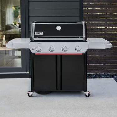 Imagem de Churrasqueira a Gás Genesis E-415 Aço Inox com Acendimento Rápido e Controle de Temperatura Preta Weber
