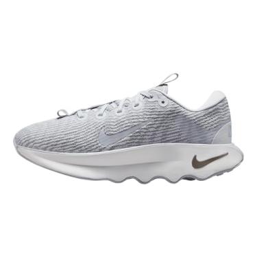 Imagem de Nike Motiva Tênis feminino de caminhada (DV1238-010, poeira de fóton/cinza fumê claro/estanho metálico/poeira de fóton), Pó de fóton/poeira de fóton/cinza fumê claro, 36