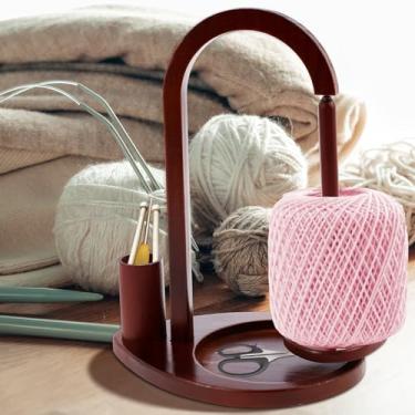 Imagem de LCZNXJJY Suporte de fio de madeira para tricô de crochê, suporte de bola de fio com spinner magnético, giratório giratório de fio com armazenamento de gancho, giratório magnético de tricô rotação de