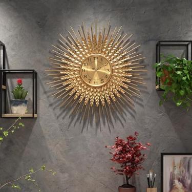 Imagem de DAYDAYART Relógio de parede grande dourado de meados do século decorativo, moderno relógio de parede, metal grande silencioso sem tique-taque, decoração de presente de luxo para casa para sala de