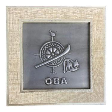 Imagem de Quadro Obá Orixá Madeira Carvalho e Metal 13 x13 cm