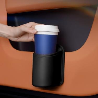 Imagem de Suporte de copo de carro de couro, suporte de garrafa automotivo para pendurar no banco traseiro, suporte de bebida de porta de veículo resistente a arranhões, acessórios de organizador automático de