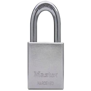 Imagem de Master Lock cadeado de aço cromado de 5 cm de largura com chave diferente