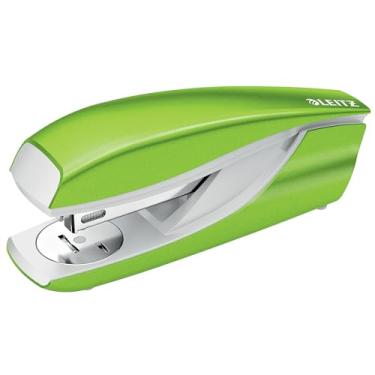 Imagem de Leitz Grampeador 55022054, capacidade de 30 folhas, corpo de metal ergonômico, inclui grampos, Wow Range, verde