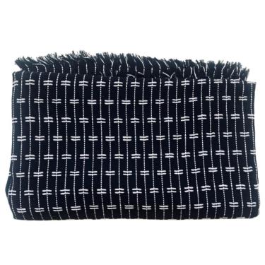 Imagem de Manta Para Sofá Grande De 2 E 3 Lugares 2,50x1,80 Gigante Capa Protetor De Sofa E Cama Cores Variadas Preto C-branco