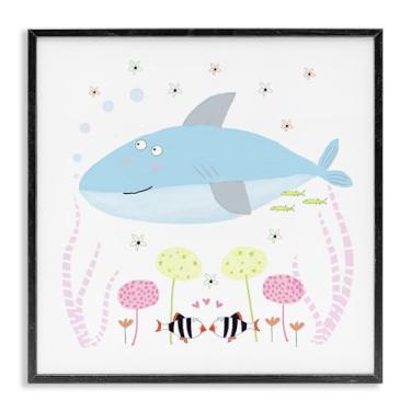 Imagem de Stupell Industries Baby Shark & Flowers Arte giclée emoldurada preta, design por Carla Daly, 17 x 17