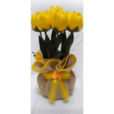 Imagem de PESO DE PORTA/ARRANJO DE MESA ARTESANAL - 12 TULIPAS EM TECIDO AMARELO E JUTA - 1,7 KG