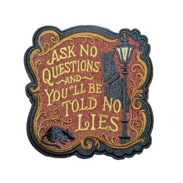 Imagem de Patch Charles Dickens | Citação Ask No Questions and You'll Be Told No Lies | Presente literário para amantes de livros Great Expectations | Aplique de ferro bordado estilo vitoriano | 8,3 cm x 9 cm