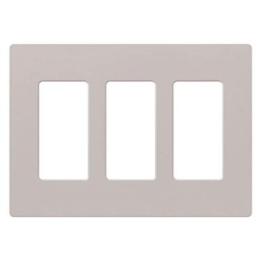 Imagem de Lutron Placa de parede para decoração de 3 interruptores/balancim da Claro (1 unidade) | SC-3-TP
