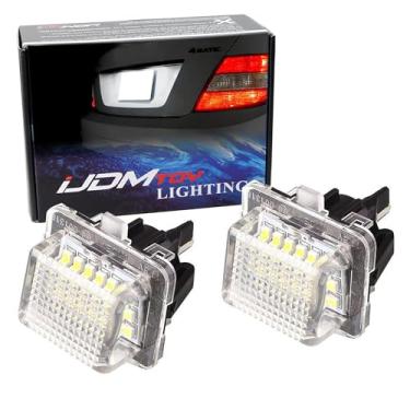 Imagem de iJDMTOY OEM-Fit Kit de placa de licença de 3 W de LED completo compatível com Mercedes-Benz C E S Class, alimentado por LED branco Xenon 18-SMD e sem erro Can-bus