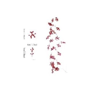 Imagem de Guirlanda De Frutas Vermelhas Para Decoração De Natal, Flores Artifici