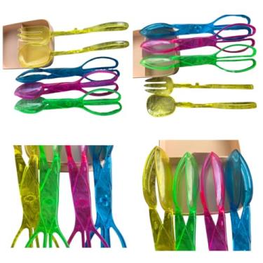 Imagem de Kit 4 Pegadores - Pegador 2 em 1 Azul/Verde/Amarelo/Rosa Desmontavel para Saladass Macarrão em geral - Facil Uso Multiuso