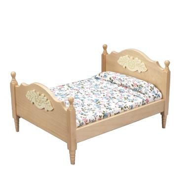 Imagem de Móveis de casa de bonecas em miniatura, cama de madeira, escala 1:12 com roupa de cama