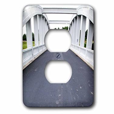 Imagem de 3dRose LSP_208911_6 Riverton, Kansas, EUA. Rota 66. Capa de tomada de 2 plugues