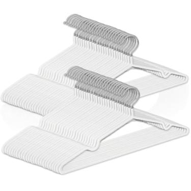 Imagem de Kit 50 Cabides Adulto Metal Emborrachado Antiderrapante para Roupas, Blusas e Calças (Branco)