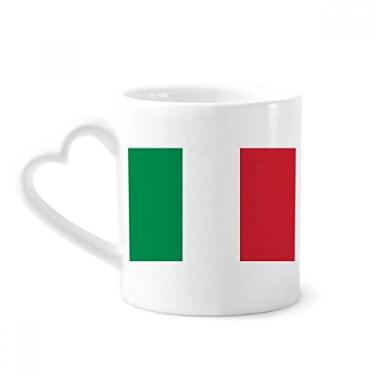 Imagem de Caneca com bandeira nacional da Itália país da Europa café cerâmica copo de coração de vidro