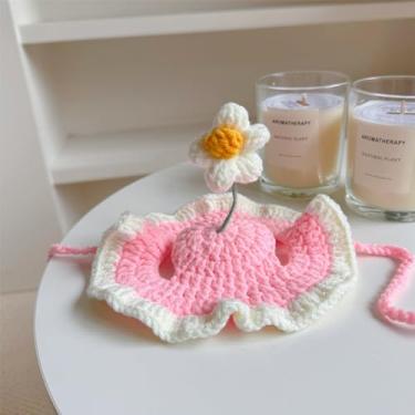 Imagem de PayaSnug Chapéu de malha para animais de estimação com orifícios de orelha e flor – Boné de fio feito à mão com alças de queixo para cães e gatos pequenos – Gorro fofo estilo crochê para fotos e clima