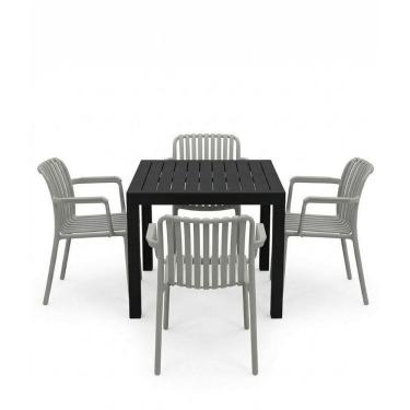Imagem de Kit 1 Mesa Creta e 4 Cadeira Tulum em Polipropileno Preto/ Nude