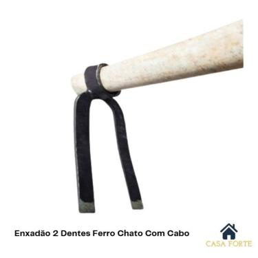 Imagem de Enxadão 2 Dentes Ferro Chato com Cabo de Eucalipto 1m para Jardinagem e Agricultura Fundição Petrópolis