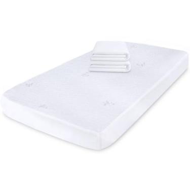 Imagem de Kit 2 Protetor Impermeável De Chiqueirinho De Bebê 100% Silencioso De Malha Premium 100x70cm - BF Colchões