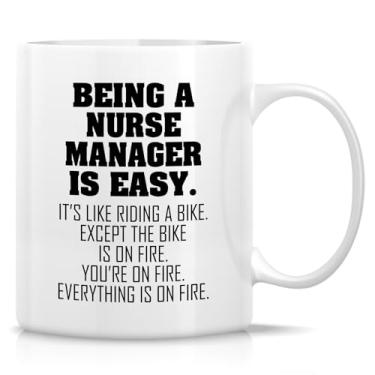 Imagem de Retreez Caneca engraçada de gerente de enfermeira - xícara de café ou chá de cerâmica de 325 ml - Presente sarcástico bem-humorado para líder de enfermagem, supervisor de enfermagem - aniversário,