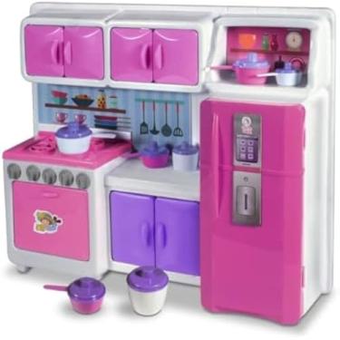 Imagem de Mini conjunto infantil com eletrodomesticos, fogao, geladeira, armario, completo e compacto, rosa.