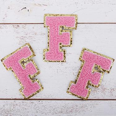 Imagem de Pacote com 3 adesivos de Chenille Iron On Glitter Varsity Letter 5 cm de altura "F" - Tecido de chenille rosa com acabamento em glitter dourado - Costurar ou passar a ferro - 5 cm PNK F