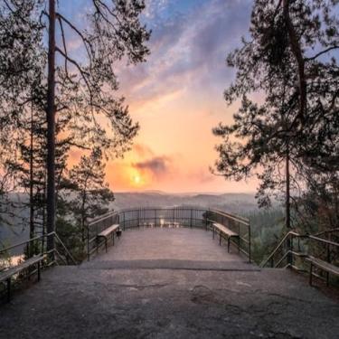 Imagem de Quadro Decorativo Paisagem de Ponte ao Entardecer - Arte Moderna para Espaços Sofisticados Tamanho 40x40cm