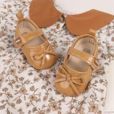 Imagem de Sapatilhas Mary Jane para bebês meninas com laço couro PU antiderrapante sola macia sapatos de casamento princesa primeiro andador, Marrom, 12-18 Months Toddler