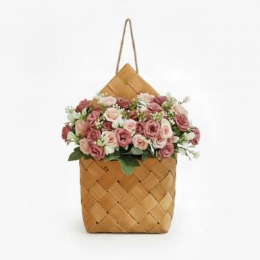 Imagem de HJXXJ Cesta de flores vintage para pendurar na parede – Conjunto de buquê artificial de dália simulada, incluindo flores de seda realistas e vasos de flores, adequado para varandas, salas de estar