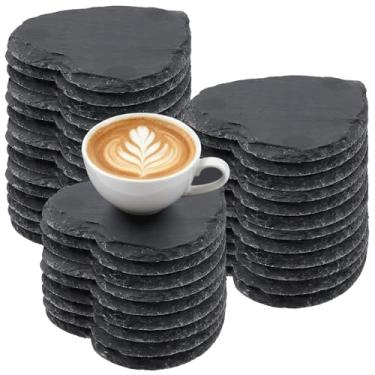 Imagem de MUKLEI Porta-copos de ardósia de 36 peças, porta-copos de ardósia de coração de 10 cm, porta-copos de pedra preta a granel com fundo antiarranhões para pratos, carne, aperitivos