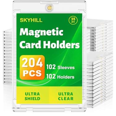 Imagem de Skyhill Porta-cartões magnéticos de 102 quilates, suporte de cartão acrílico de 35pt com 102 capas protetoras extras, proteção U-V e protetores de cartão de plástico rígido à prova d'água para cartões