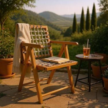 Imagem de Cadeira em Madeira Cor Mel com Braço e Corda Náutica Cor Rami Preebel 