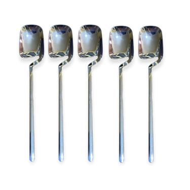 Imagem de Kit 48 Colheres Sobremesa Vazada Prata Plástico 14Cm Festa