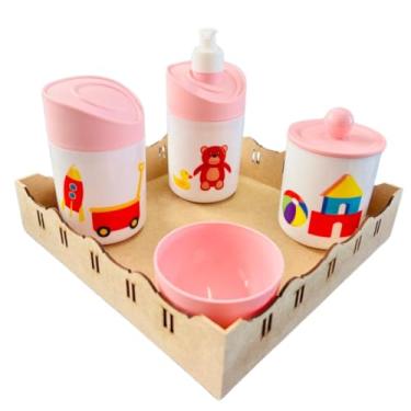 Imagem de Kit Higiene Baby Brinquedos Menino e Menina c/bandeja em MDF (Quadrada crua/rosa)