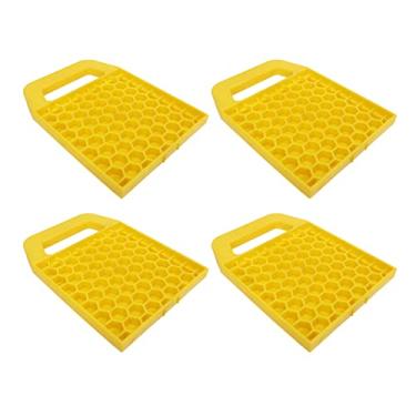 Imagem de VBESTLIFE 4 Pack RV Jack Flex Pads, Ajuda a Impedir que As Tomadas e o Estabilizador Afundem No Chão, para Superfícies Irregulares, à Prova de Intempéries, 6.1in X 6.1in (Amarelo)