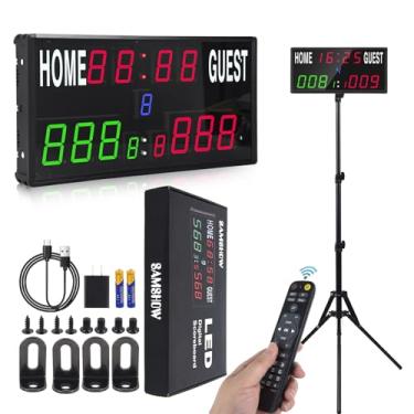 Imagem de Samshow Marcador digital de placar eletrônico LED 2025 com controle remoto e tripé, placar de basquete com relógio de tiro e temporizador e tempo real 12/24h para jogos ao ar livre/buraco de milho
