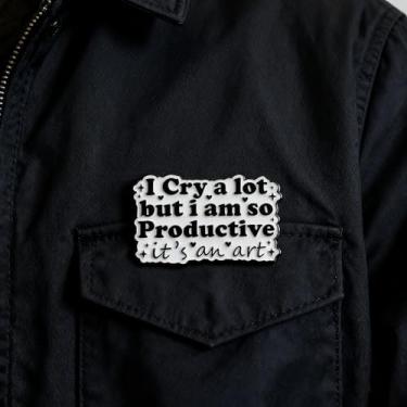 Imagem de Broche de lapela esmaltado motivacional criativo resiliência emocional broche de texto expressivo para jaquetas bolsas joias de suporte emocional bonito para conscientização da saúde mental e