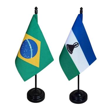 Imagem de Kit Bandeira de Mesa Brasil e Lesoto, 26cm Altura, 18x11cm Bandeiras, Multicolorido, Oxford, Base Plástica, para Escritório, Eventos, Decoração