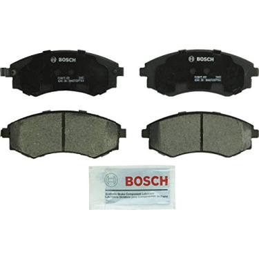 Imagem de Bosch BP747 QuietCast Premium Conjunto de pastilhas de freio a disco semi-metálicas para Hyundai: 2001-2002 Elantra, 1998-2003 Sonata, 1997-2000 Tiburon; Kia: 2001 Magentis, 2001 Optima; Frente