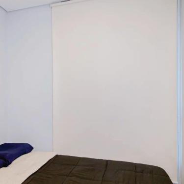 Imagem de Persiana Rolo Blackout Pinpoint Bege - 1,30m x 1,20m