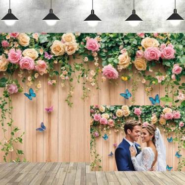 Imagem de Fotografia de fundo de parede de flor de primavera, flor de rosa com borboleta em decorações de madeira rústica, cenário de banner, rosa, verde, jardim, casamento, aniversário, festa familiar