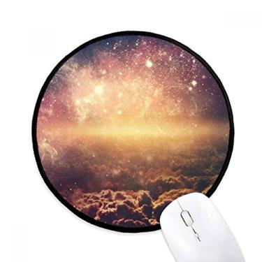 Imagem de Tapete de mouse com padrão cósmico de nebulosa do espaço dourado para computador