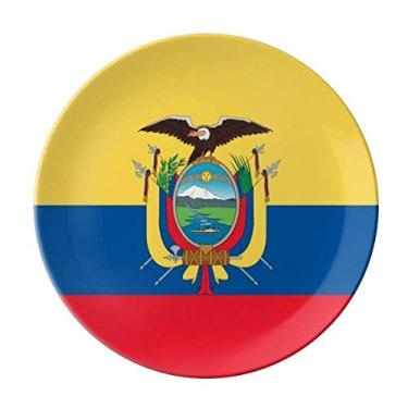 Imagem de Prato de porcelana decorativa com bandeira nacional da América do Sul do Equador
