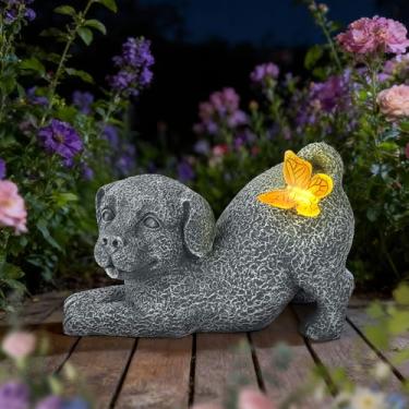 Imagem de Msliding Estátua solar de cachorro com luz de borboleta, decoração de jardim de filhote de cachorro de resina ao ar livre, estatueta de cachorro movida a energia solar para quintal e pátio, presente