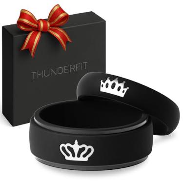 Imagem de ThunderFit Anéis de silicone para ele e ela, alianças de casamento para casais com coroa e gravação de rei/rainha, pacote com 2 alianças de noivado de borracha para casais, 8.5-9 (W) | 9.5-10 (M