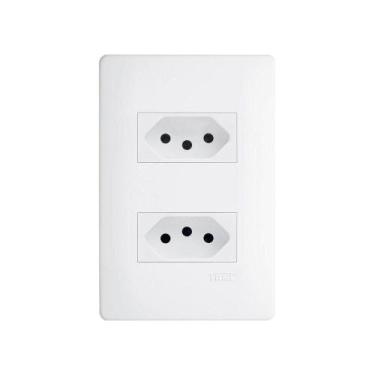 Imagem de Tomada Dupla Fame Habitat 2p+t 10a Com Placa 4x2 Branca - FAME BRASIL